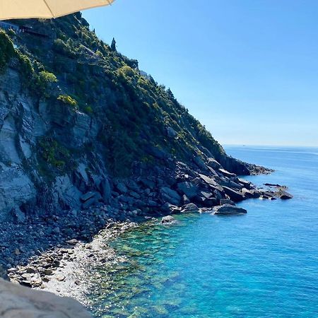 La Marina Tower Apartment With Private Sea View Terrace Vernazza Zewnętrze zdjęcie